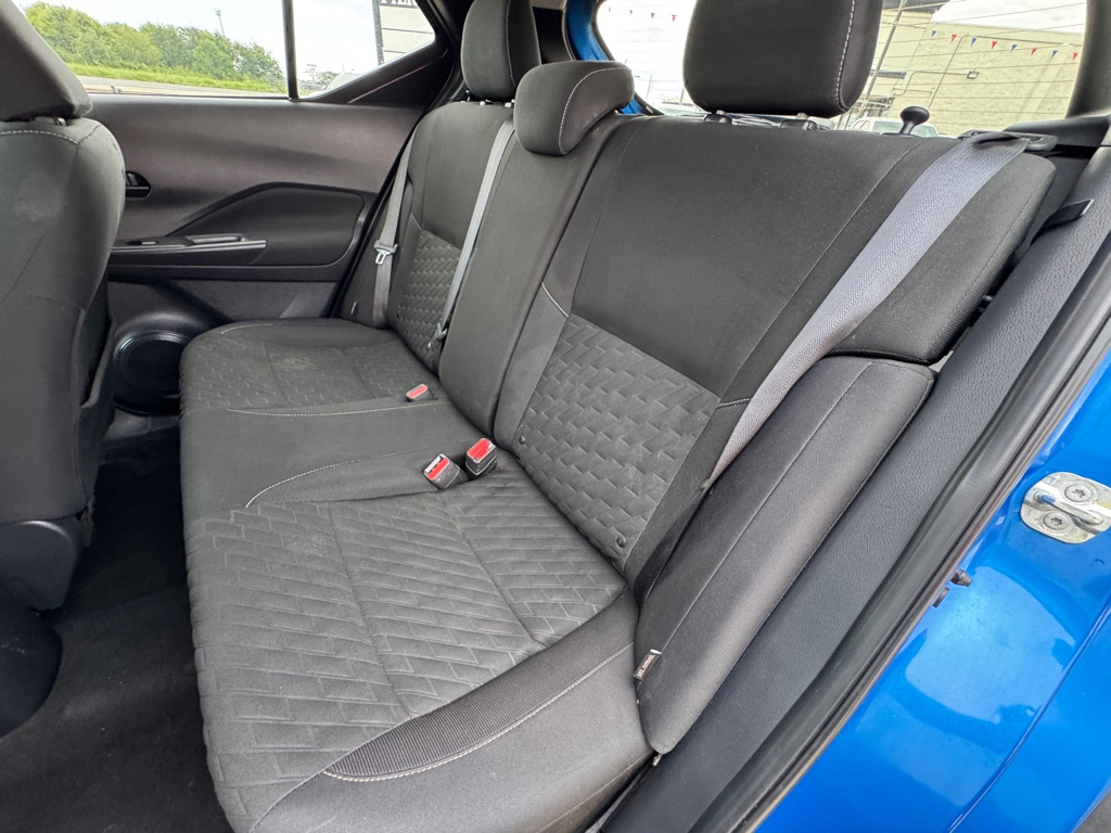 Photo 12 of this NISSAN KICKS