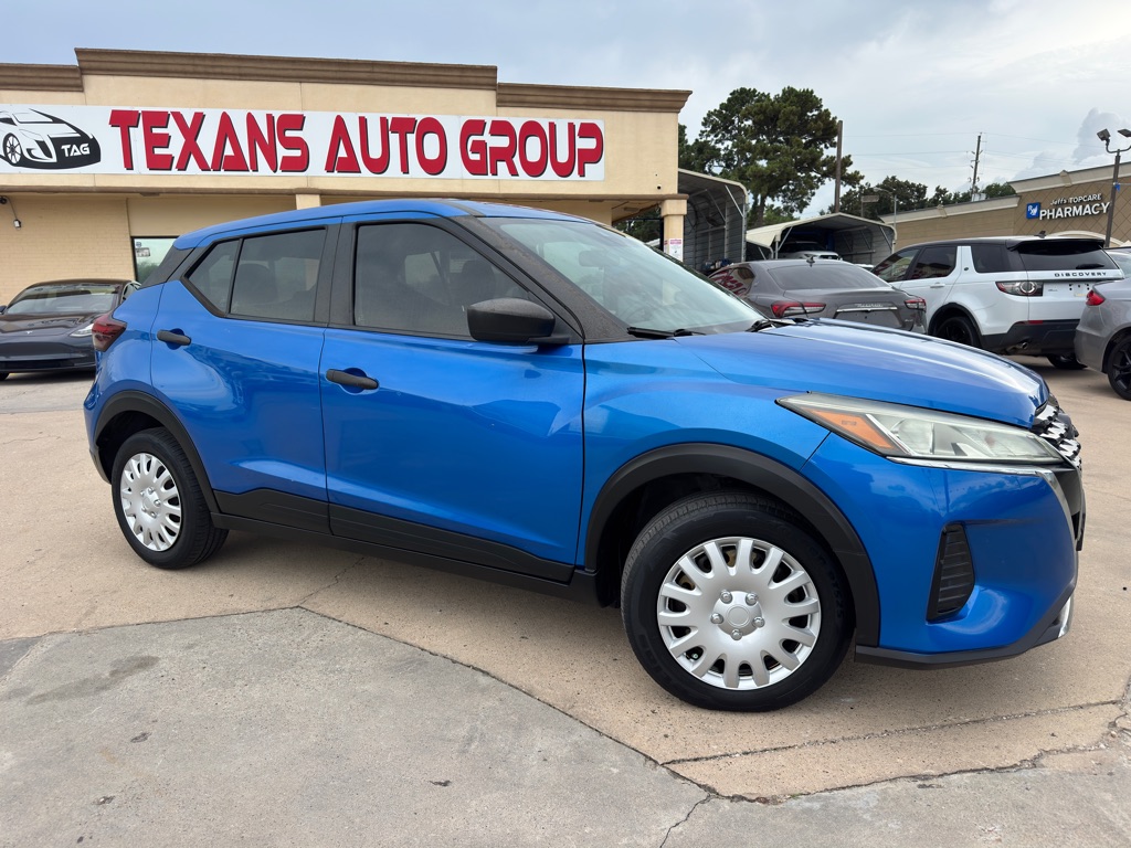 Photo 2 of this NISSAN KICKS