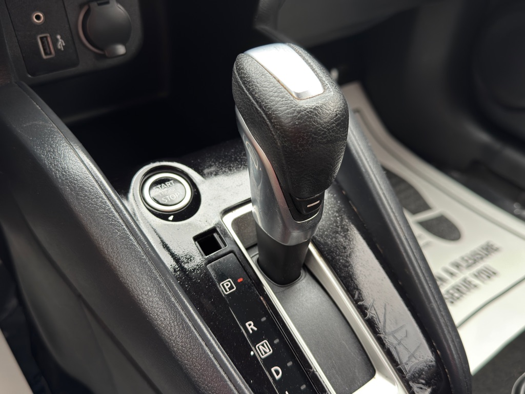 Photo 29 of this NISSAN KICKS