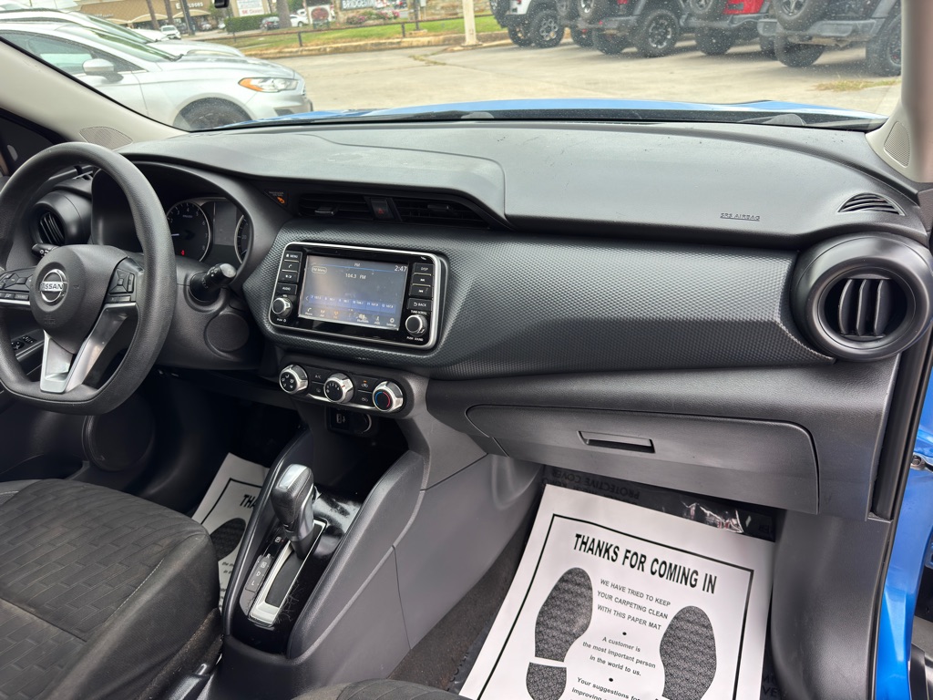 Photo 19 of this NISSAN KICKS