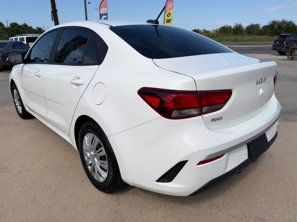 Photo 8 of this KIA RIO
