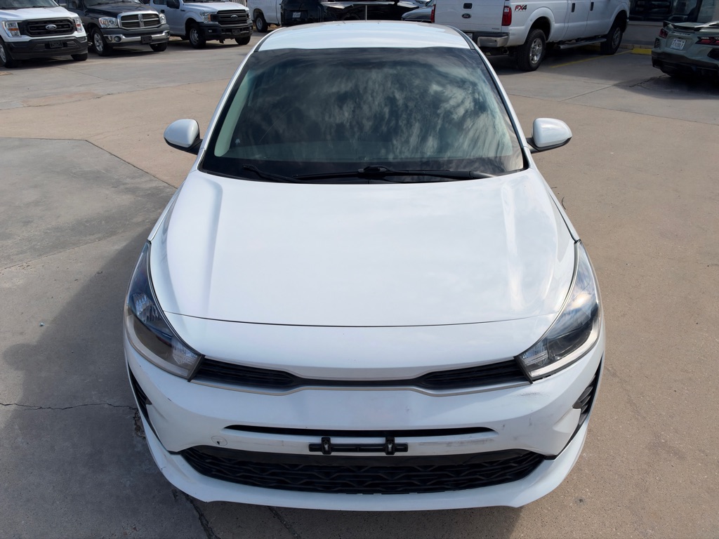 Photo 4 of this KIA RIO