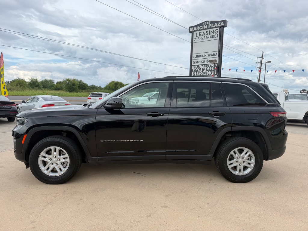 Photo 7 of this JEEP GRAND CHEROKEE