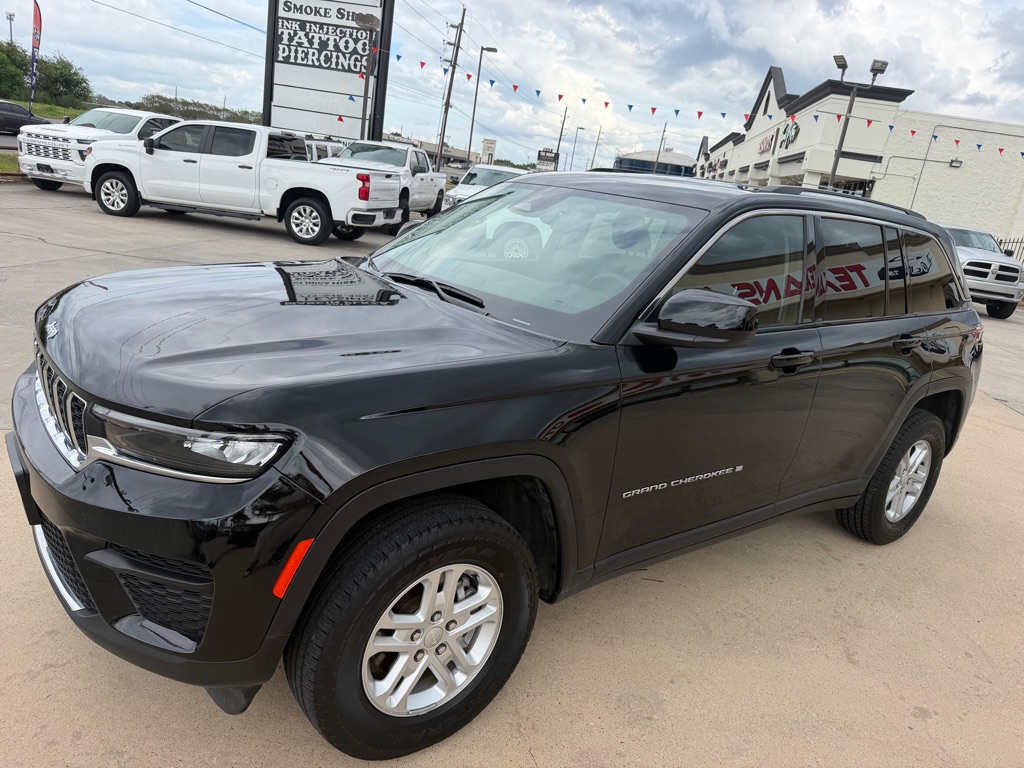 Photo 6 of this JEEP GRAND CHEROKEE