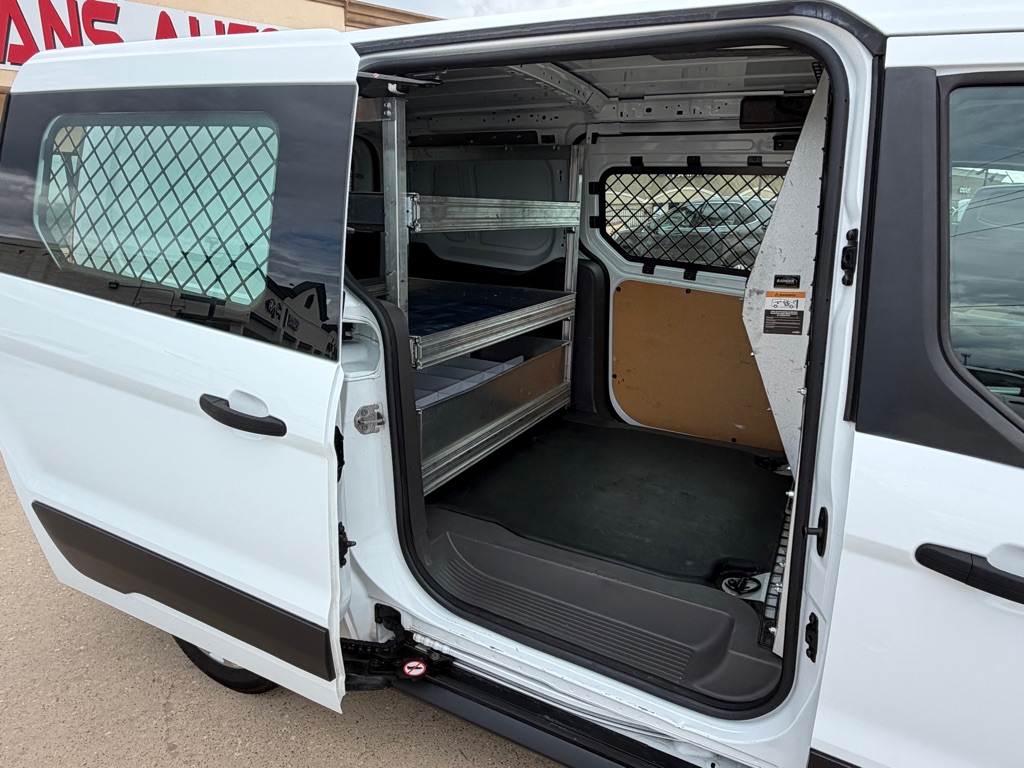 Photo 11 of this FORD TRANSIT CONNECT