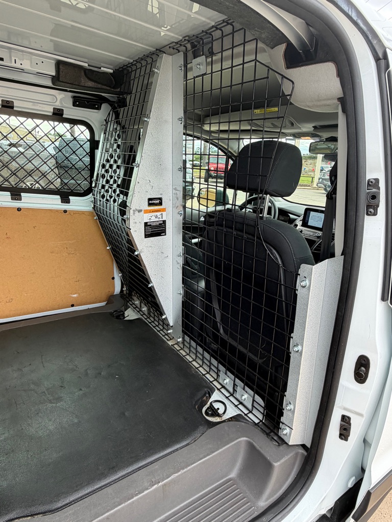 Photo 14 of this FORD TRANSIT CONNECT