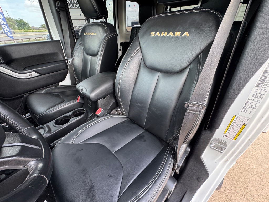 Photo 22 of this JEEP WRANGLER UNLIMI