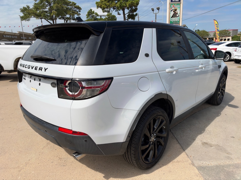 Photo 10 of this LAND ROVER DISCOVERY SPORT
