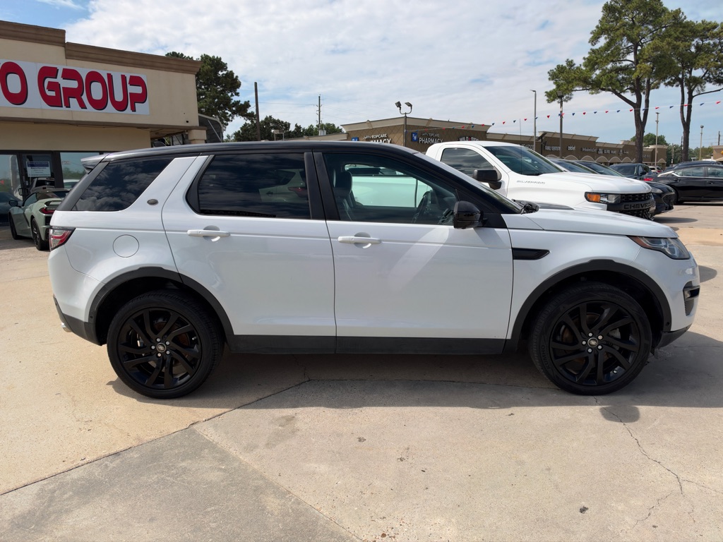 Photo 11 of this LAND ROVER DISCOVERY SPORT