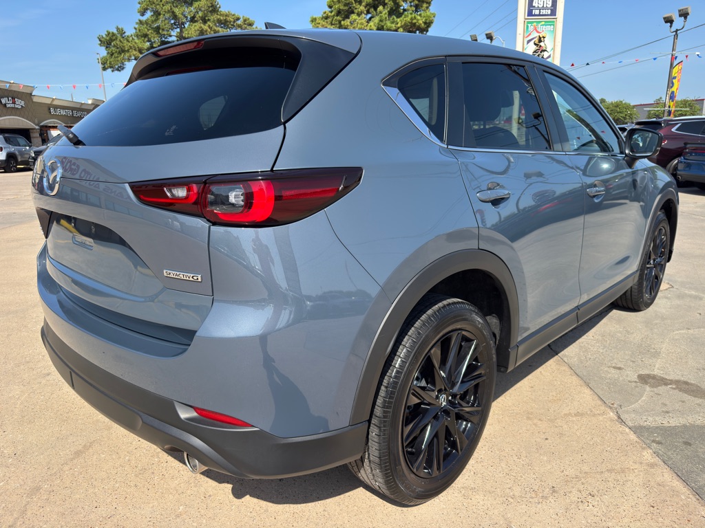 Photo 10 of this MAZDA CX-5