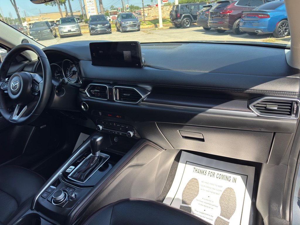 Photo 20 of this MAZDA CX-5
