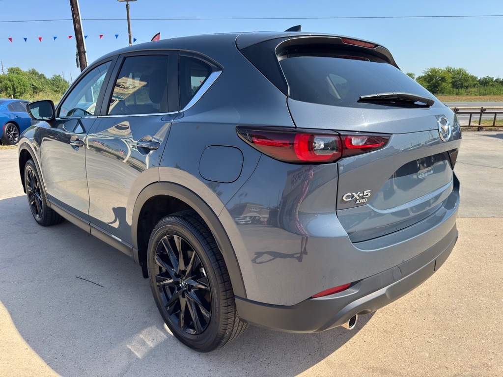 Photo 8 of this MAZDA CX-5