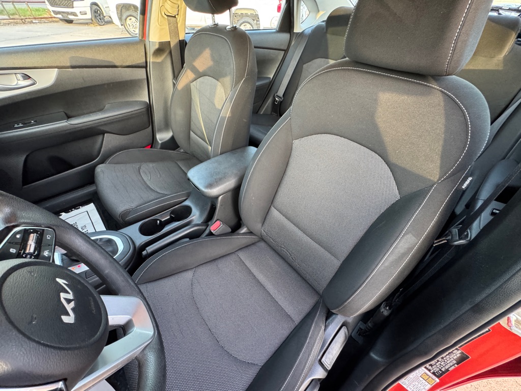 Photo 20 of this KIA FORTE