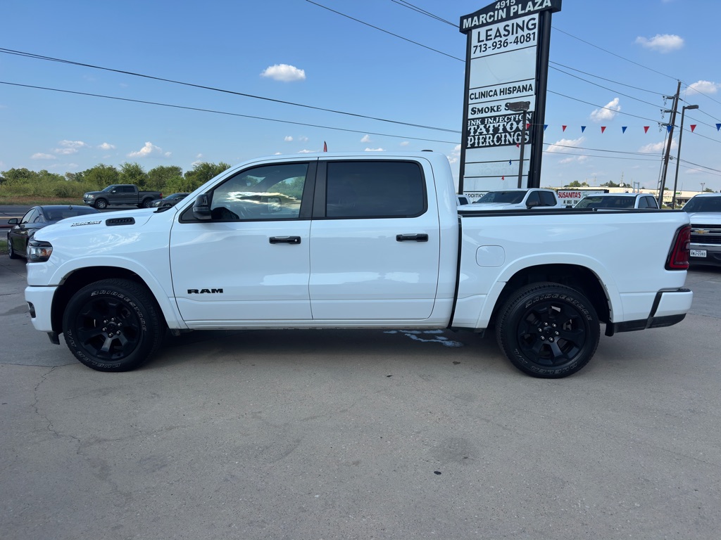 Photo 7 of this RAM 1500