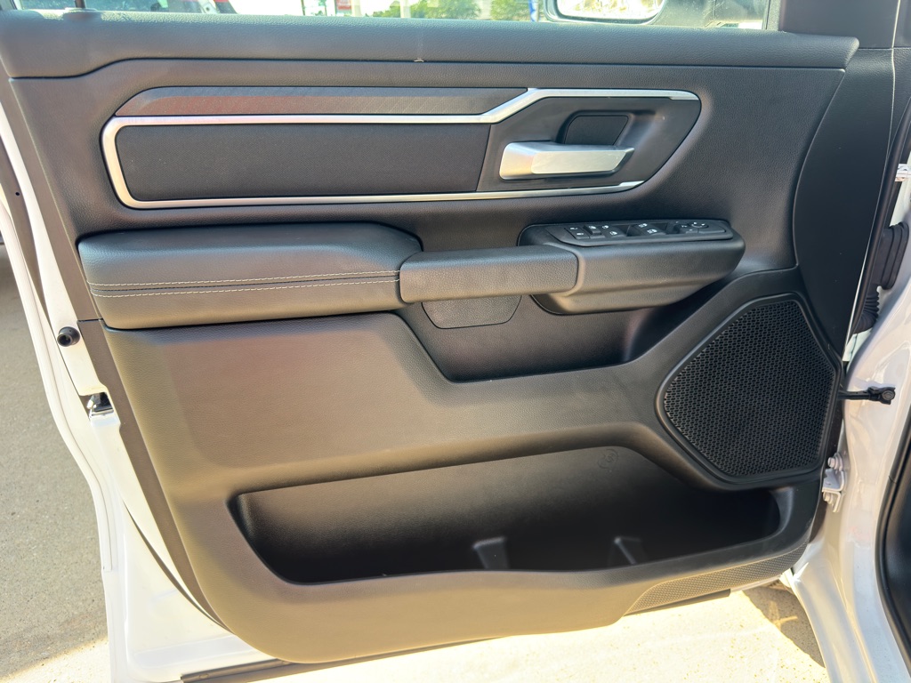 Photo 24 of this RAM 1500