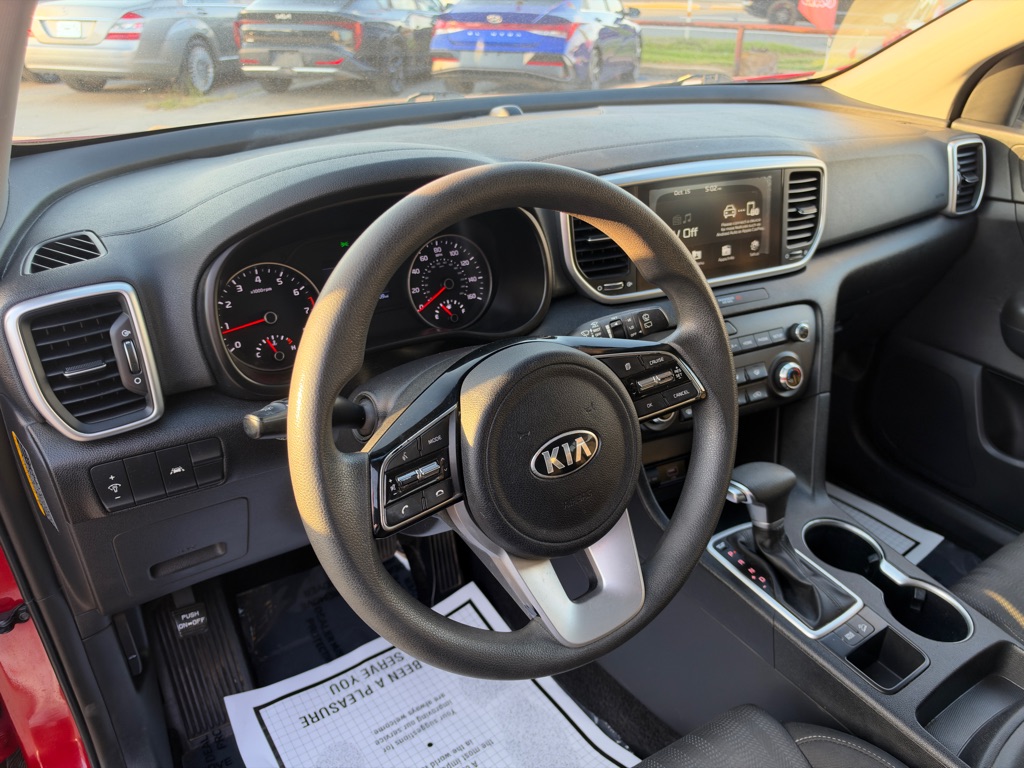 Photo 23 of this KIA SPORTAGE