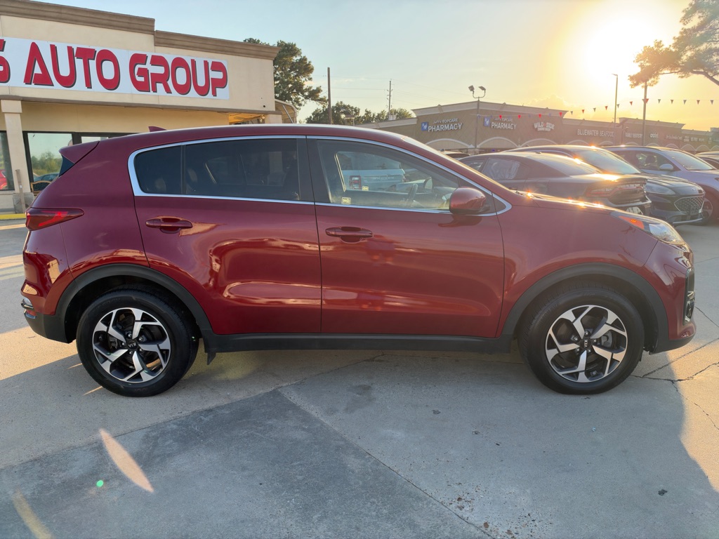 Photo 11 of this KIA SPORTAGE