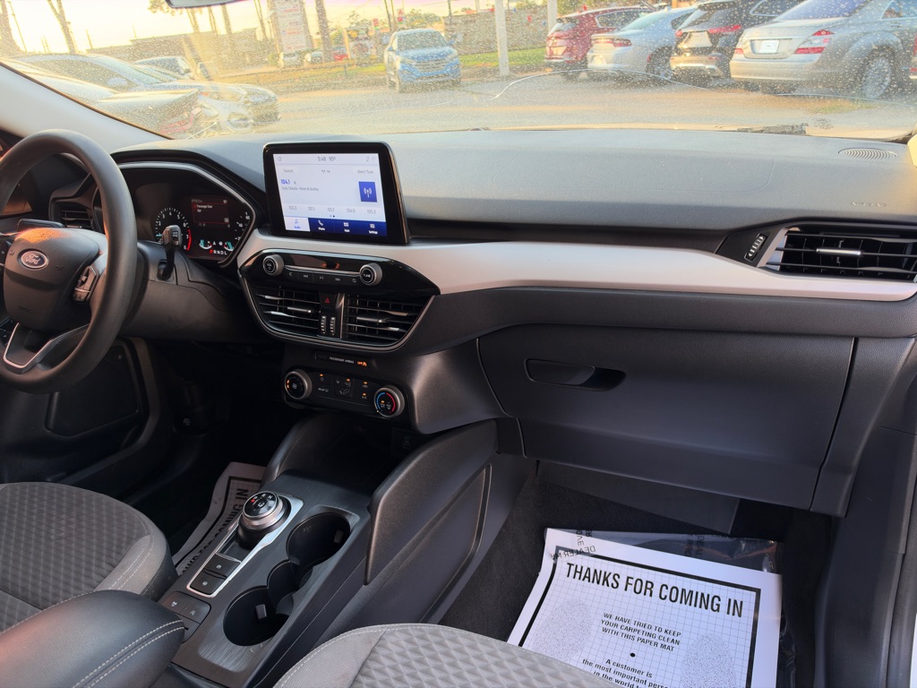 Photo 18 of this FORD ESCAPE