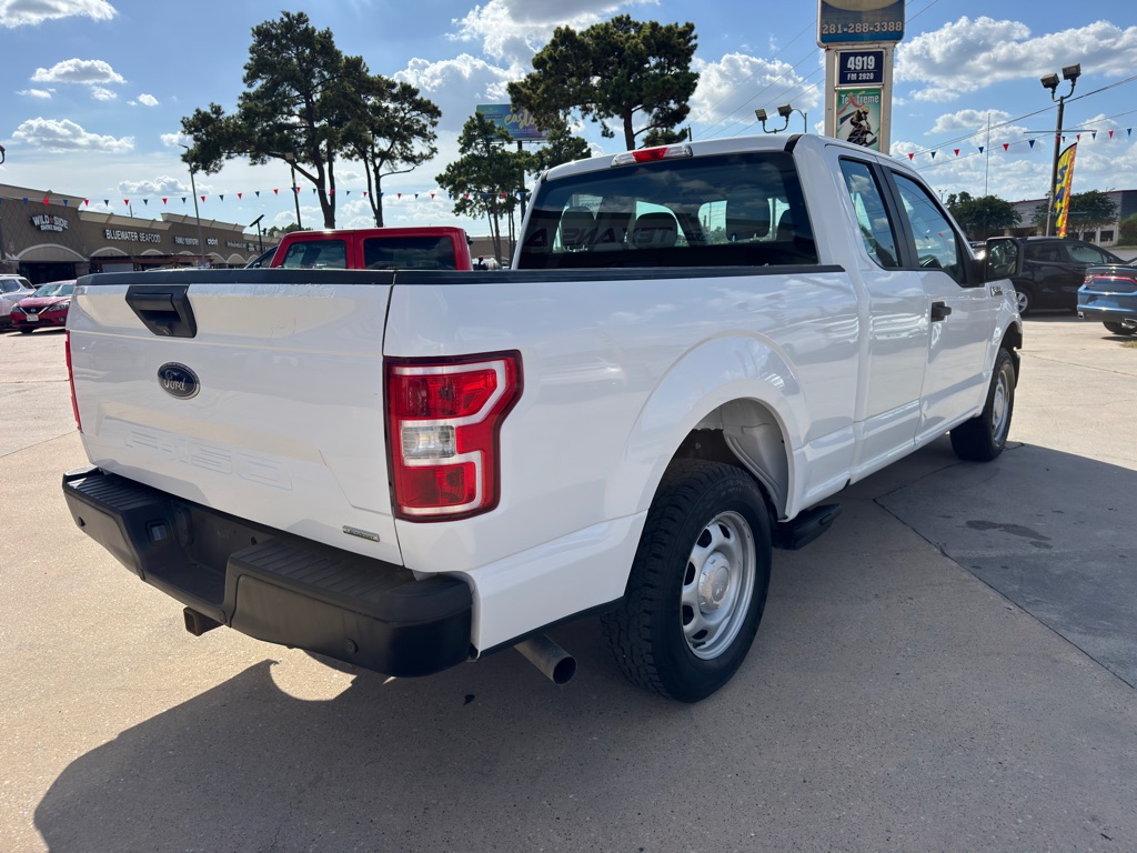 Photo 10 of this FORD F-150