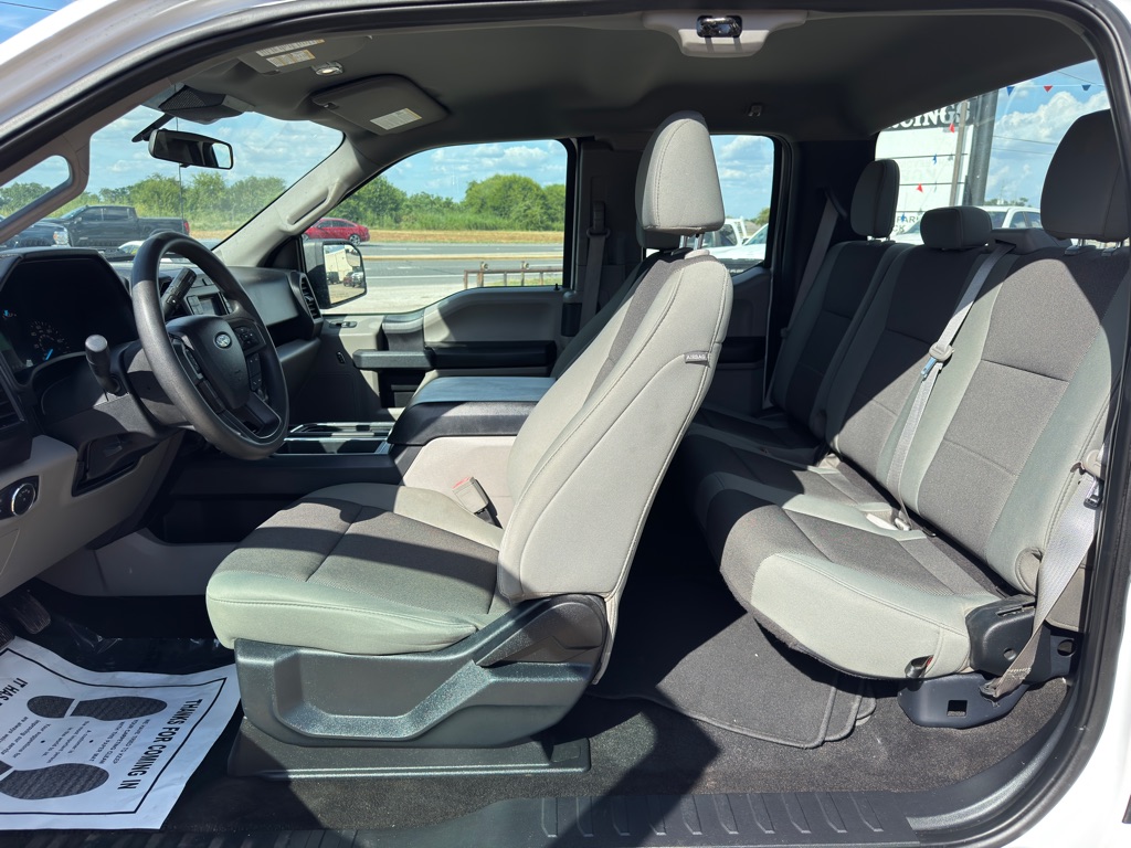 Photo 14 of this FORD F-150