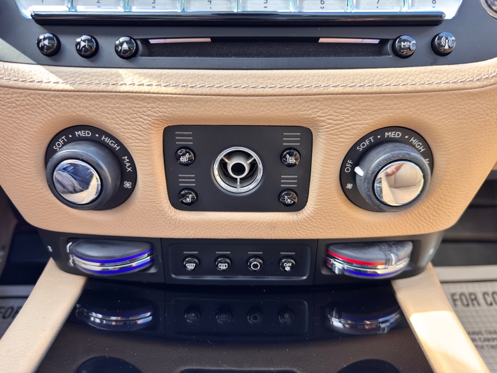 Photo 51 of this ROLLS-ROYCE GHOST