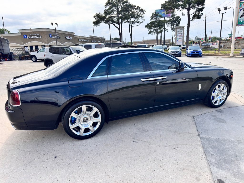 Photo 12 of this ROLLS-ROYCE GHOST
