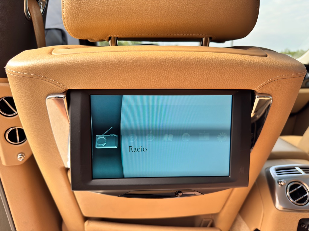 Photo 25 of this ROLLS-ROYCE GHOST