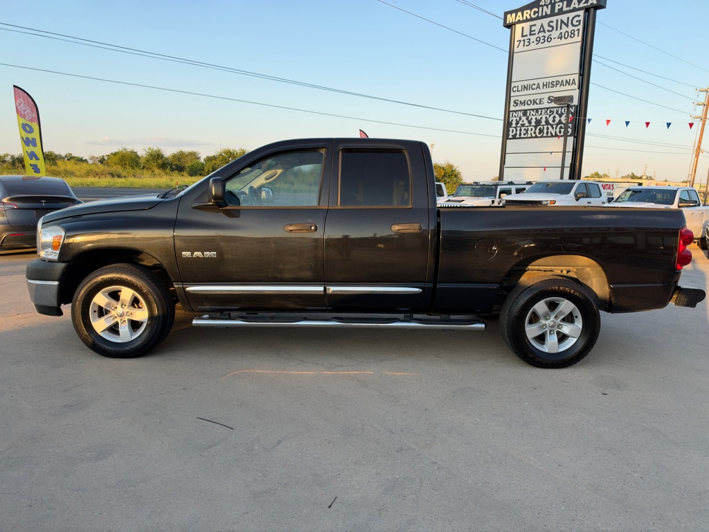 Photo 6 of this DODGE RAM 1500