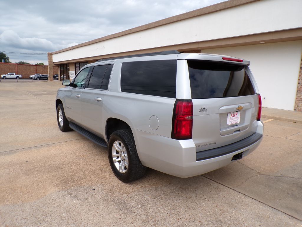 CHEVROLET SUBURBAN 2017 CHEVROLET SUBURBAN 1GNSCHKC9HR119170
