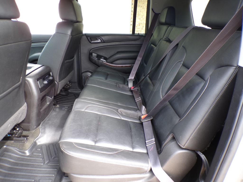 CHEVROLET SUBURBAN 2017 CHEVROLET SUBURBAN 1GNSCHKC9HR119170