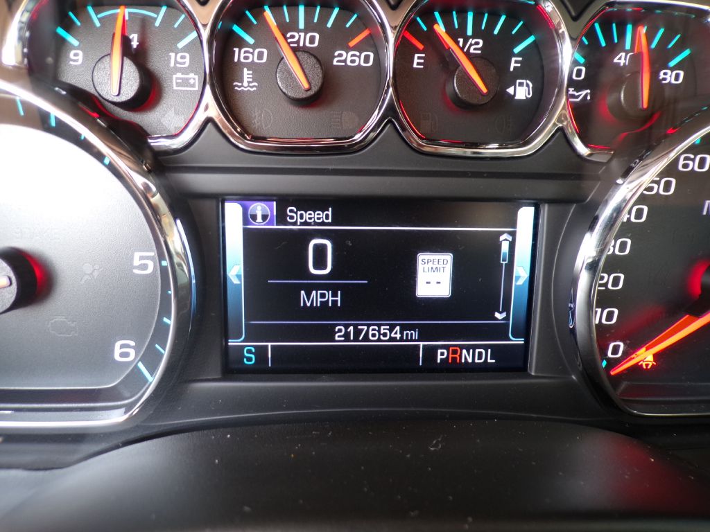 CHEVROLET TAHOE 2018 CHEVROLET TAHOE 1GNSCBKC8JR202897