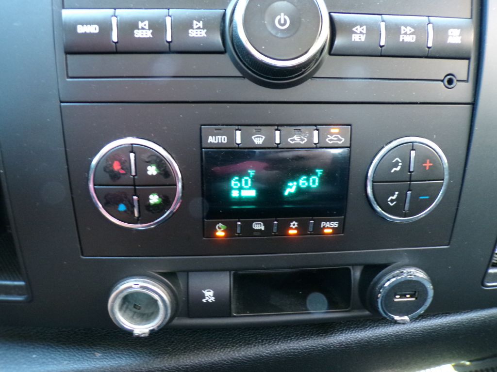 CHEVROLET SILVERADO 1500 2015 CHEVROLET SILVERADO 1500 1GCNCPEHXFZ312822