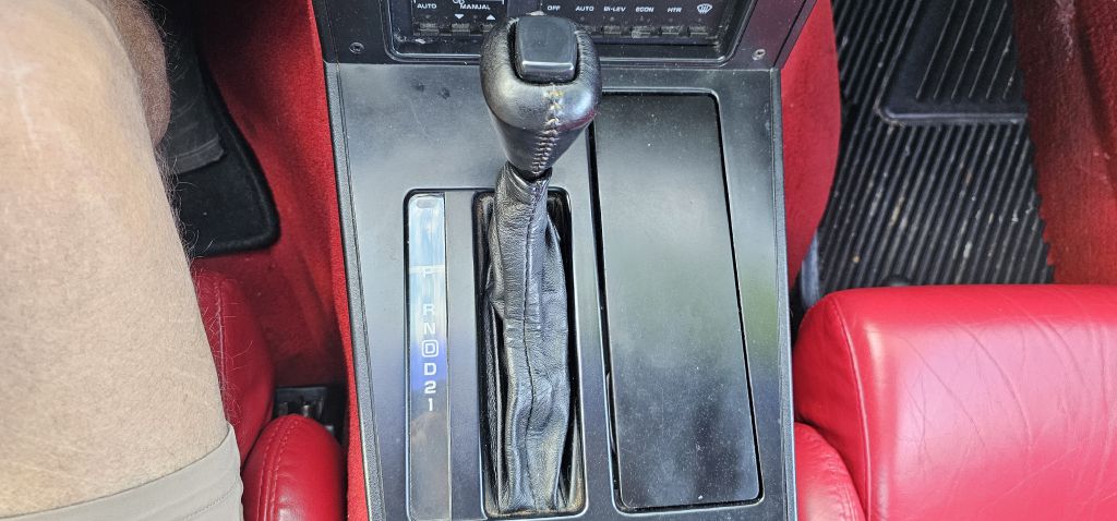 CHEVROLET CORVETTE 1989 CHEVROLET CORVETTE 1G1YY2183K5106694