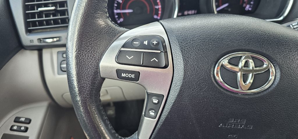 TOYOTA HIGHLANDER 2013 TOYOTA HIGHLANDER 5TDYK3EH8DS138305