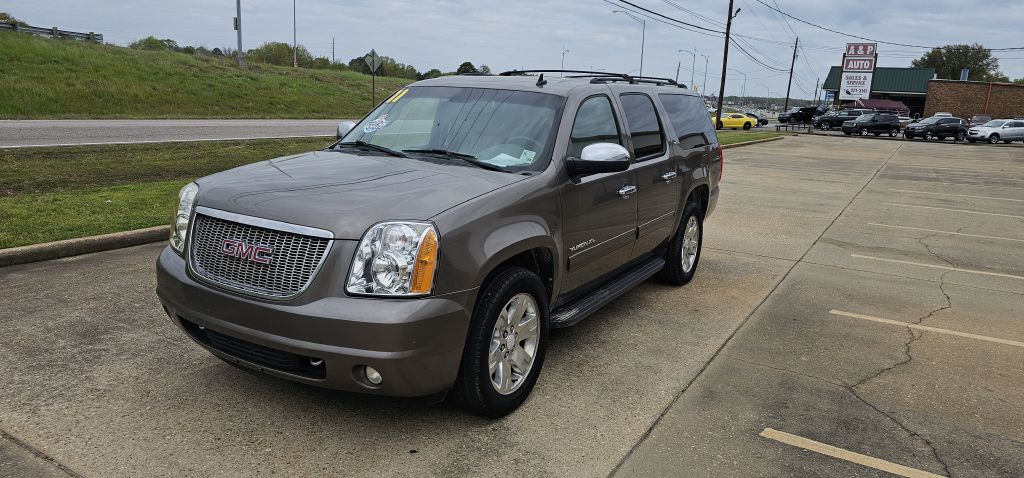 GMC YUKON XL 2011 GMC YUKON XL 1GKS1KE04BR161769