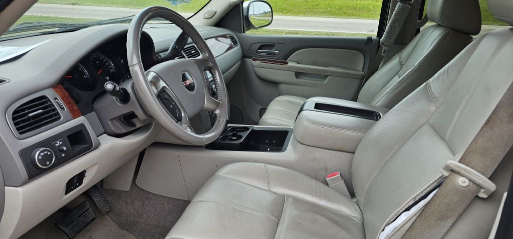 GMC YUKON XL 2011 GMC YUKON XL 1GKS1KE04BR161769