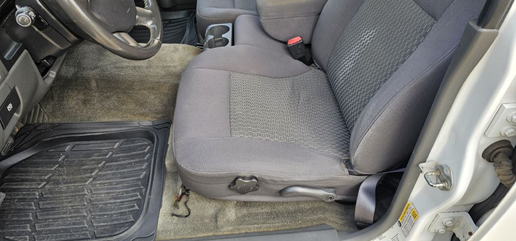 CHEVROLET COLORADO 2006 CHEVROLET COLORADO 1GCDT136168184261