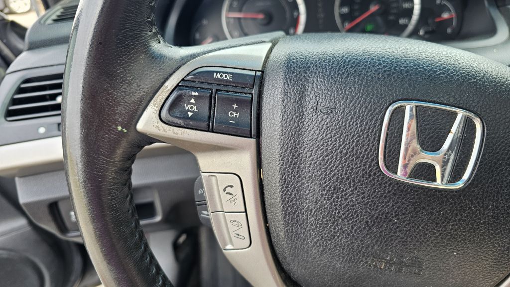 HONDA ACCORD 2011 HONDA ACCORD 1HGCS1B81BA015430