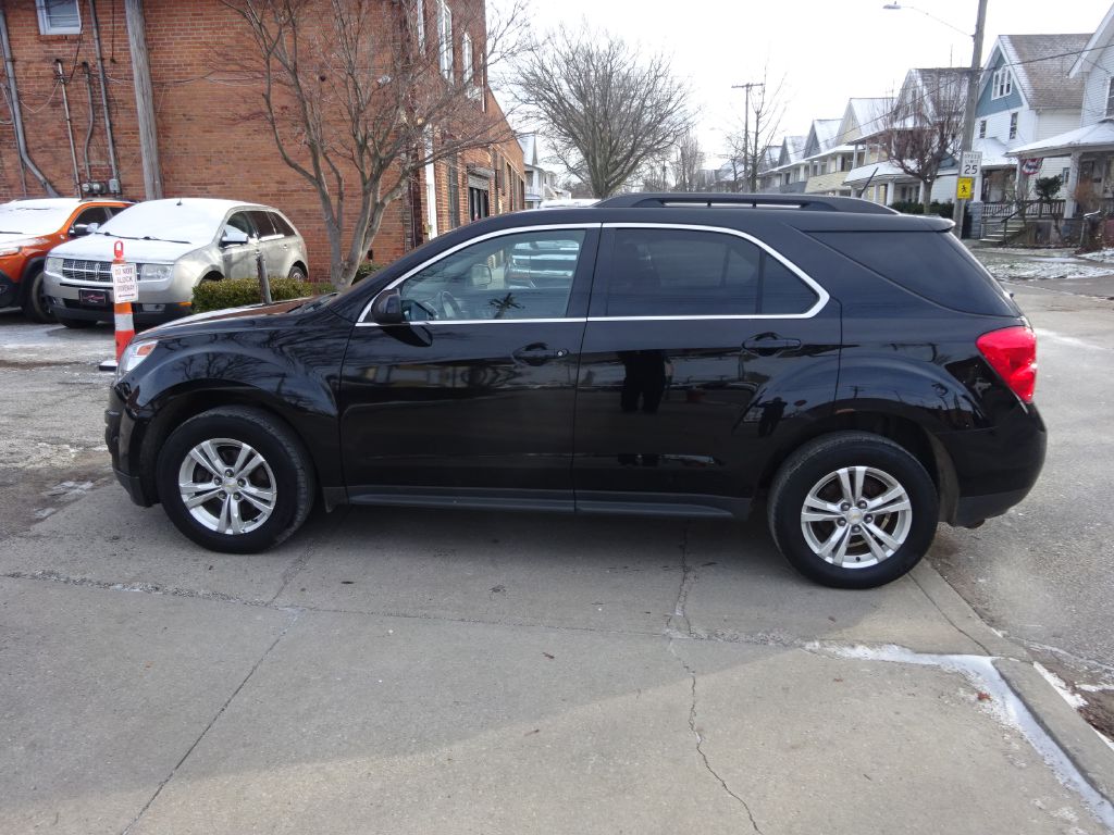 Photo 7 of this CHEVROLET EQUINOX