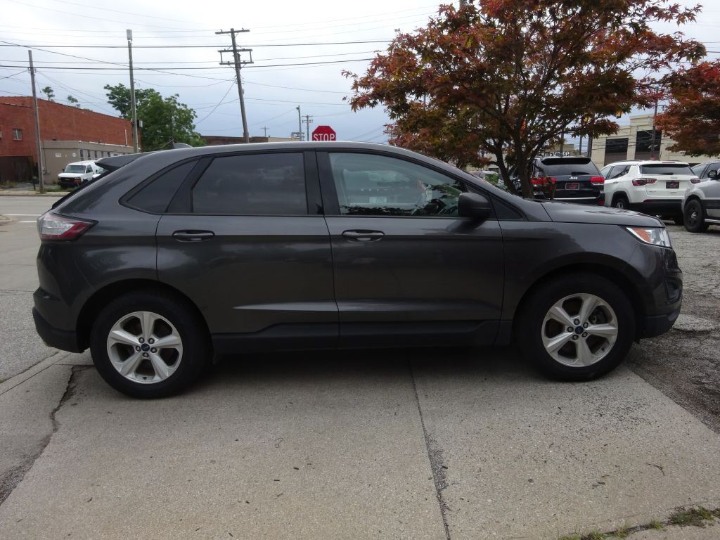 Photo 4 of this FORD EDGE