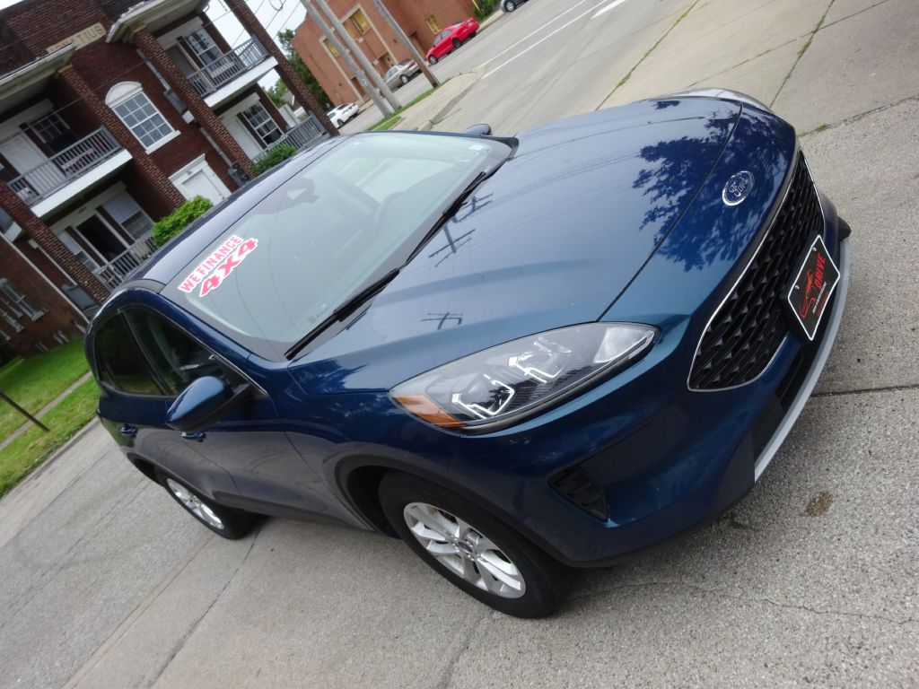 Photo 3 of this FORD ESCAPE