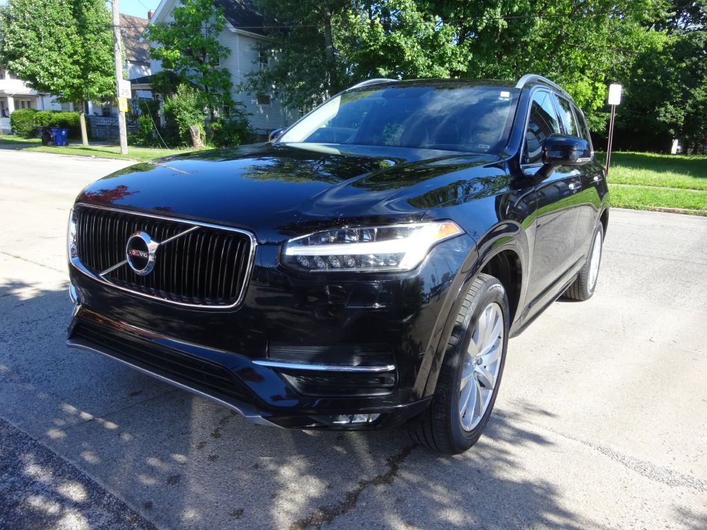 2018 VOLVO XC90