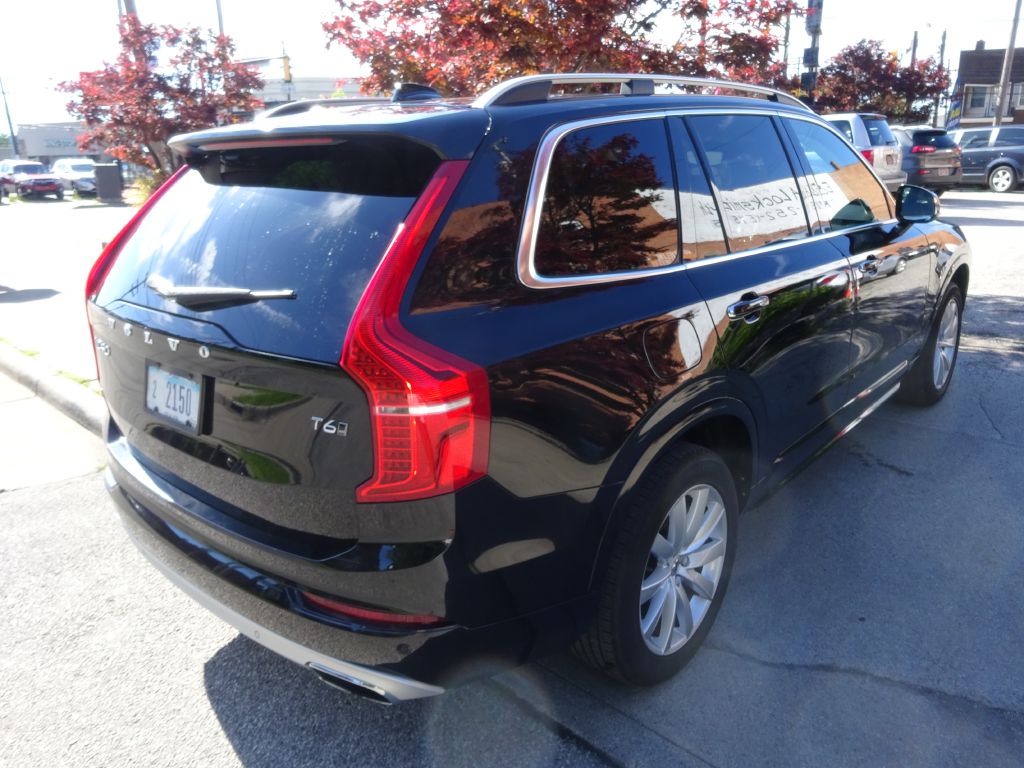 Photo 5 of this VOLVO XC90