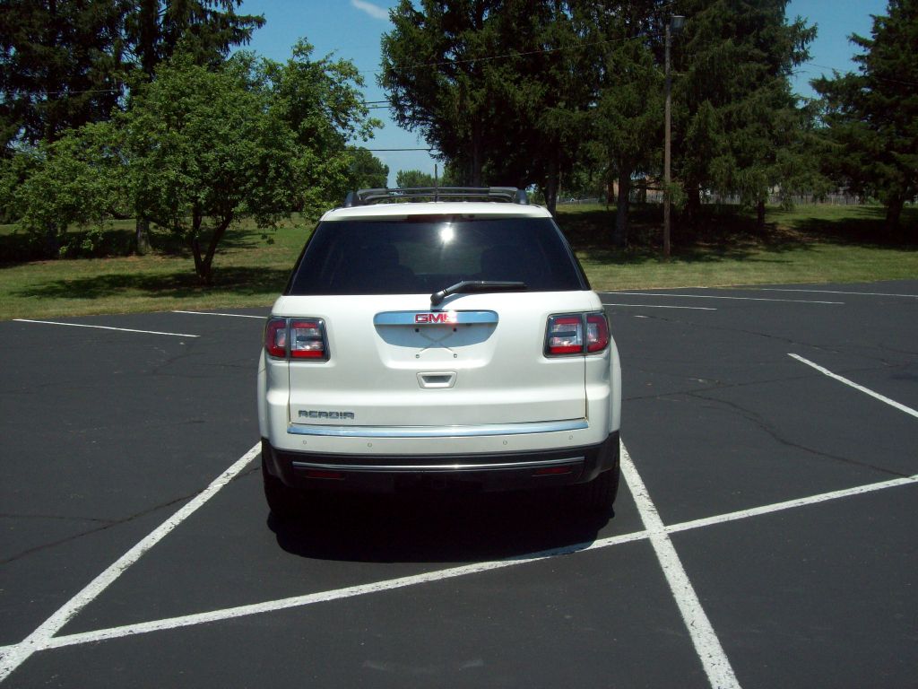 Photo 6 of this GMC ACADIA
