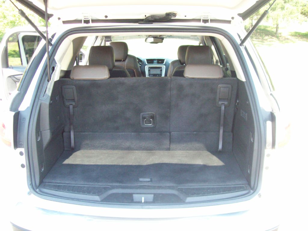Photo 11 of this GMC ACADIA