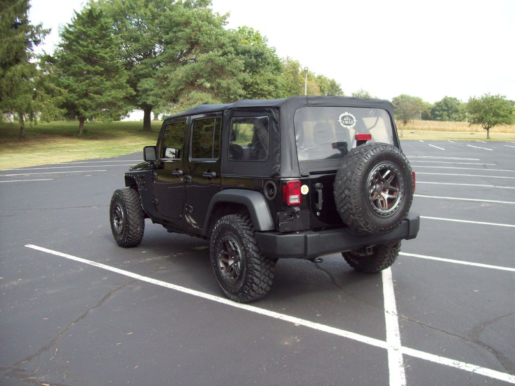 Photo 7 of this JEEP WRANGLER UNLIMI