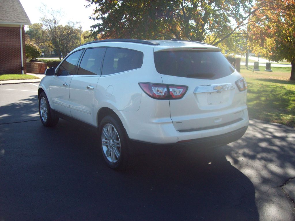 Photo 7 of this CHEVROLET TRAVERSE