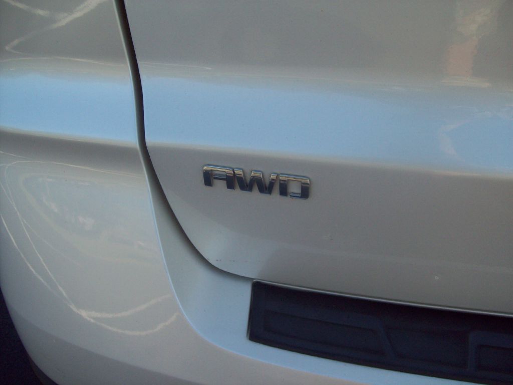 Photo 10 of this CHEVROLET TRAVERSE