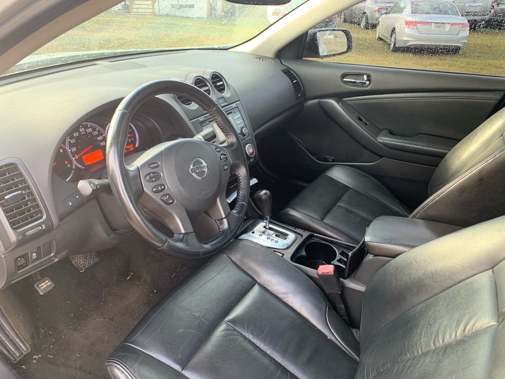 Photo 19 of this NISSAN ALTIMA
