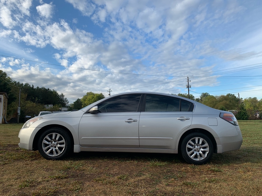 Photo 5 of this NISSAN ALTIMA